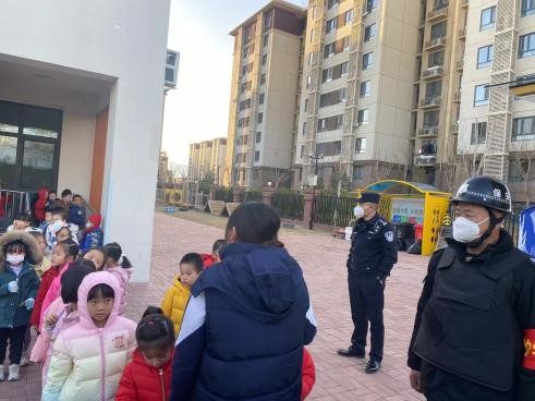 1676447286590690.jpg 1676447286590690.jpg